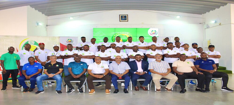 Curso do Nível-B da CAF :   Vinte e cinco treinadores  enriquecem suas capacidades